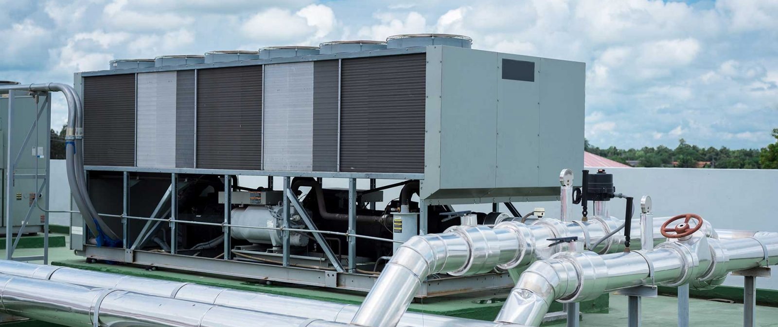 Expansão Indireta em HVAC – Fundamentos dos Sistemas de Água Gelada