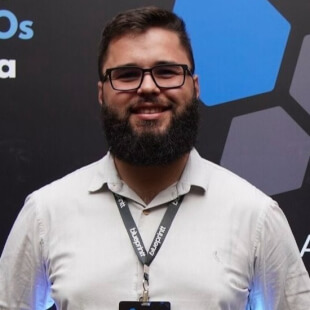 Nicholas Zão