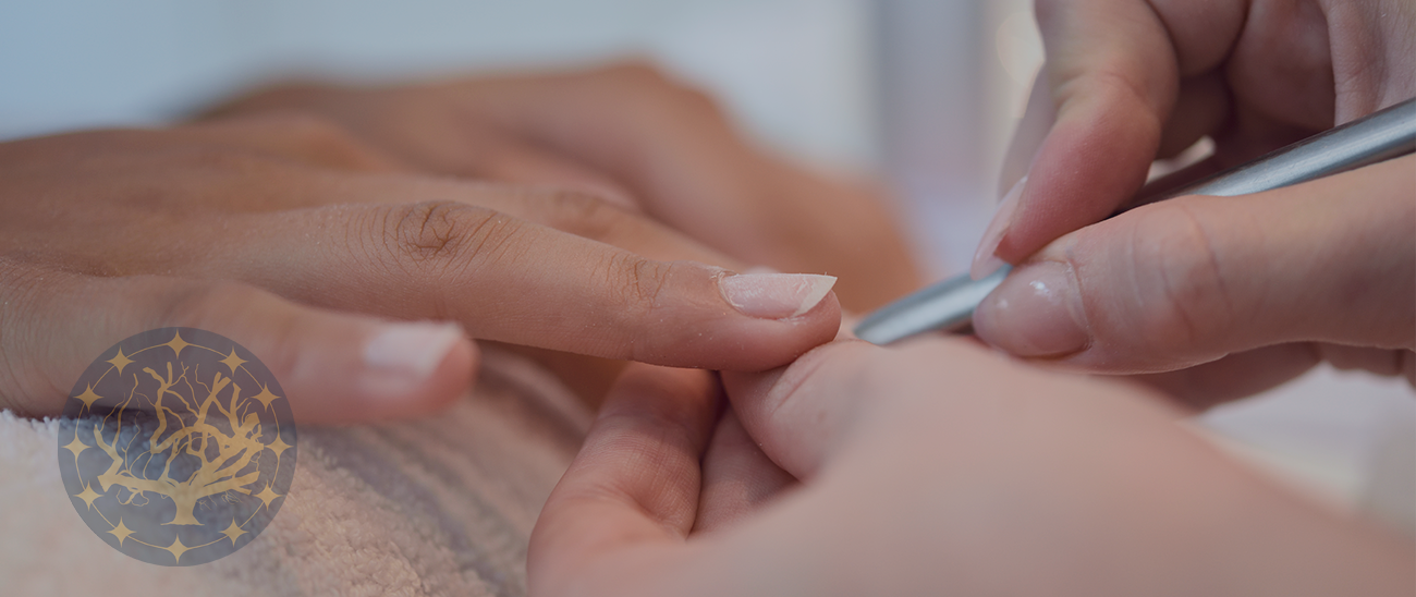 Formação de manicure e pedicure