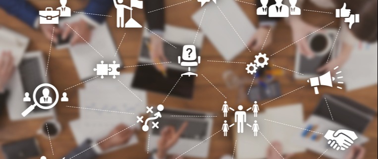 MEIOS DE COMUNICAÇÃO INTERNA: ESTRATÉGIAS E ARTIFÍCIOS PARA ENGAJAR EQUIPES