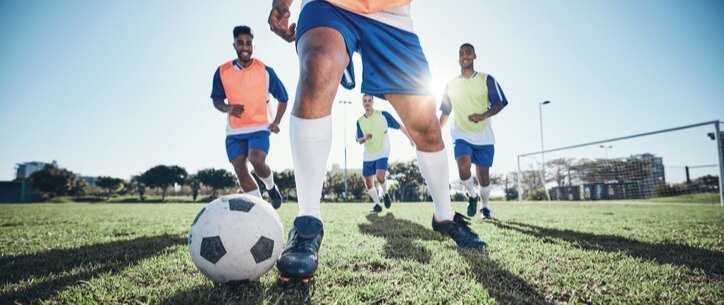 PRINCÍPIOS DE ATAQUE, DEFESA E TRANSIÇÃO NO FUTEBOL