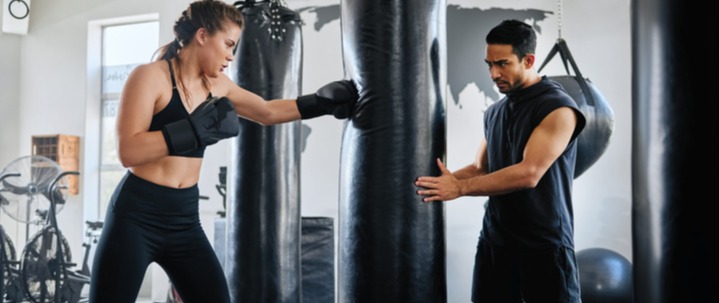 PRÁTICAS DE COMBATE DE ACADEMIA