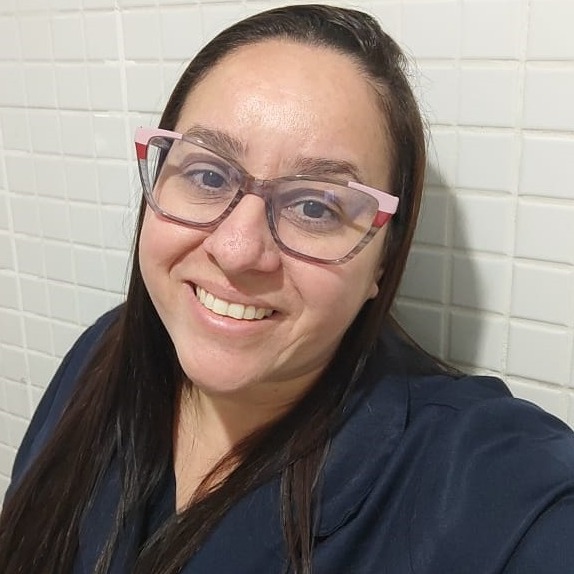 Esp. Roberta Valente – Enfermeira.