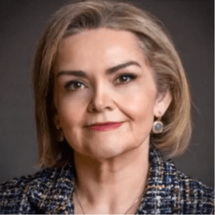 Dra. Adriana Jardim Arias