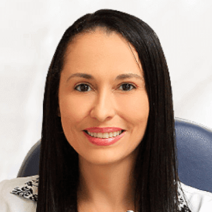 Dra. Flavia Regina Almeida